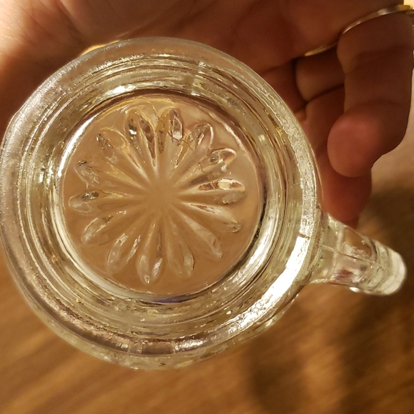 Anchor Hocking Prescut glass cream pitcher - Picture 6 of 7